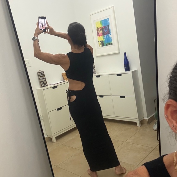 Cover up - Picture 3 of 3